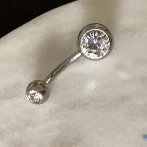 Bellybutton ring piercing 14g